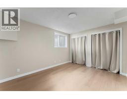 7609 36 Avenue NW - photo 31