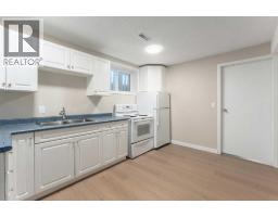 7609 36 Avenue NW - photo 35