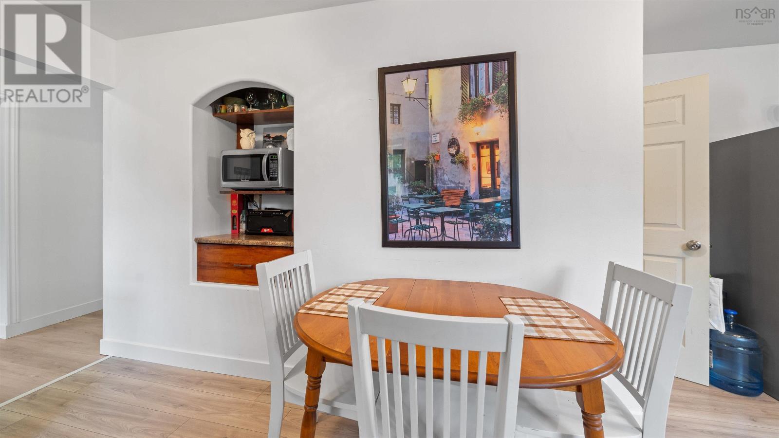 57 Ridge Avenue - Image 22