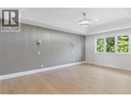 Mud room - 3586 Sutton Avenue, Windsor, ON N9E0A6 Photo 10