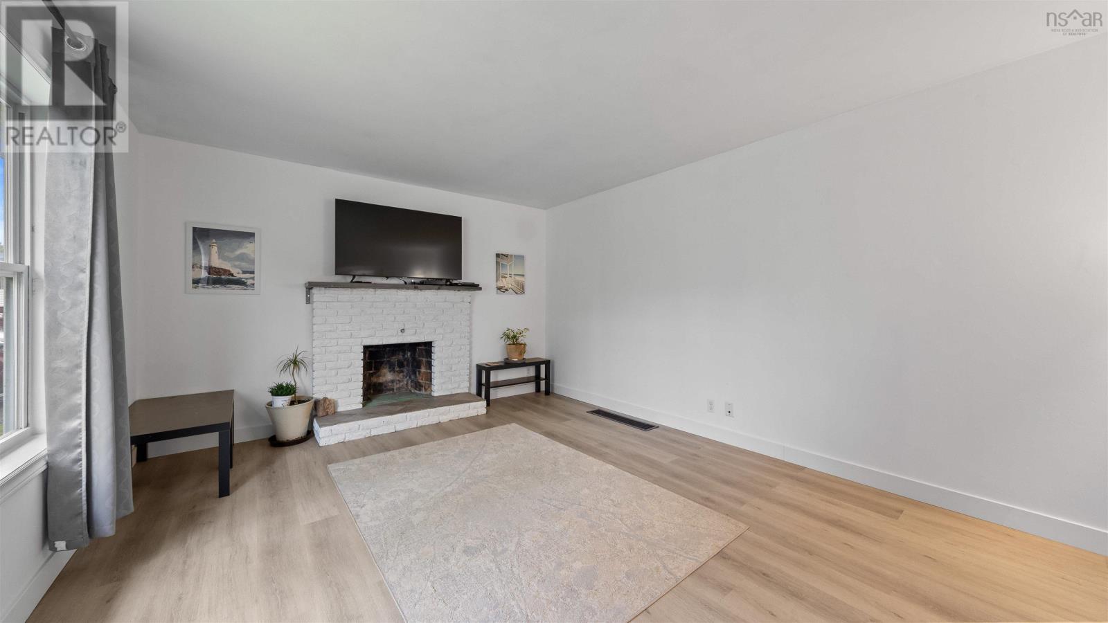 57 Ridge Avenue - Image 24