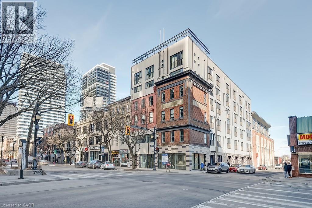 #605 121 KING Street E - 1