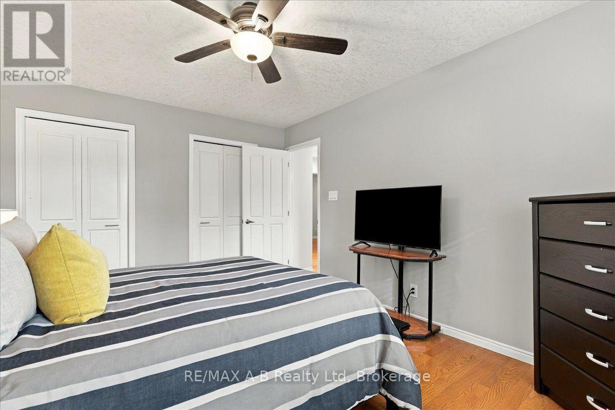 194 NORWOOD COURT - Image 25