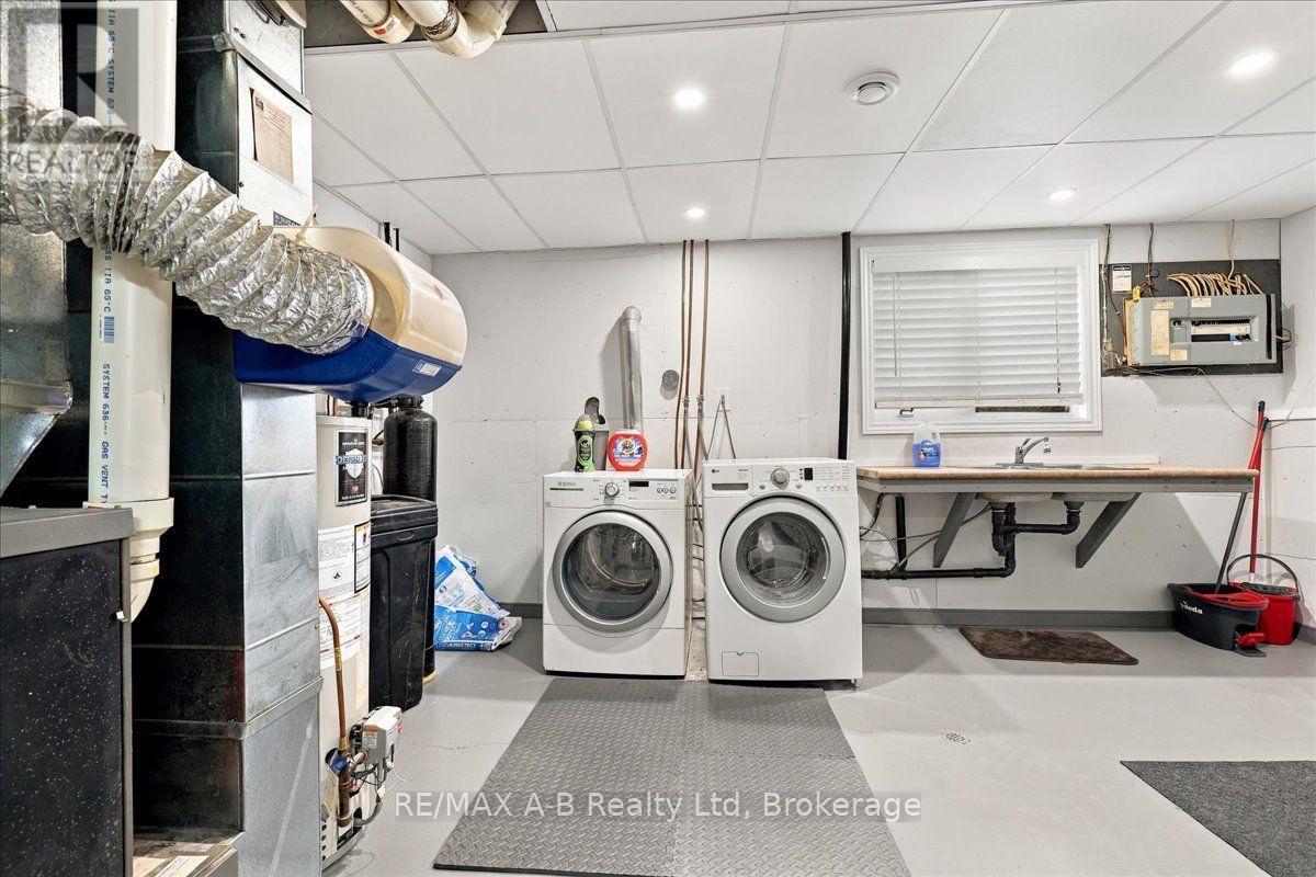 194 NORWOOD COURT - Image 35