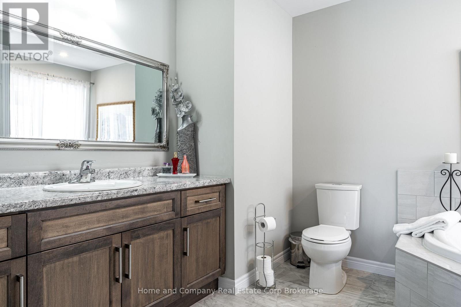 74 AHRENS DRIVE - Image 24
