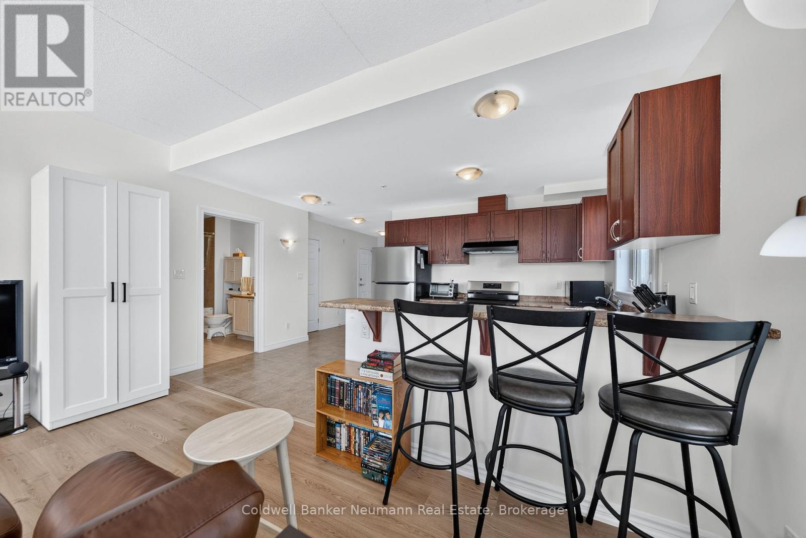 #311 2 COLONIAL DRIVE - 8
