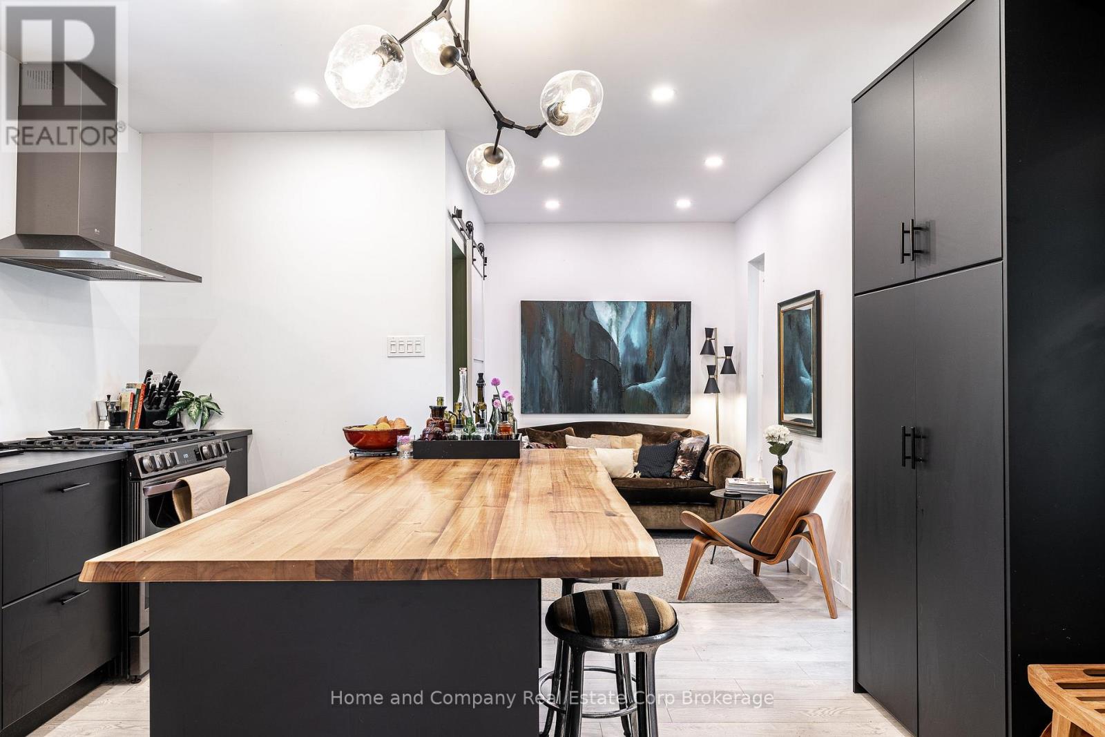 130 REBECCA STREET - 14