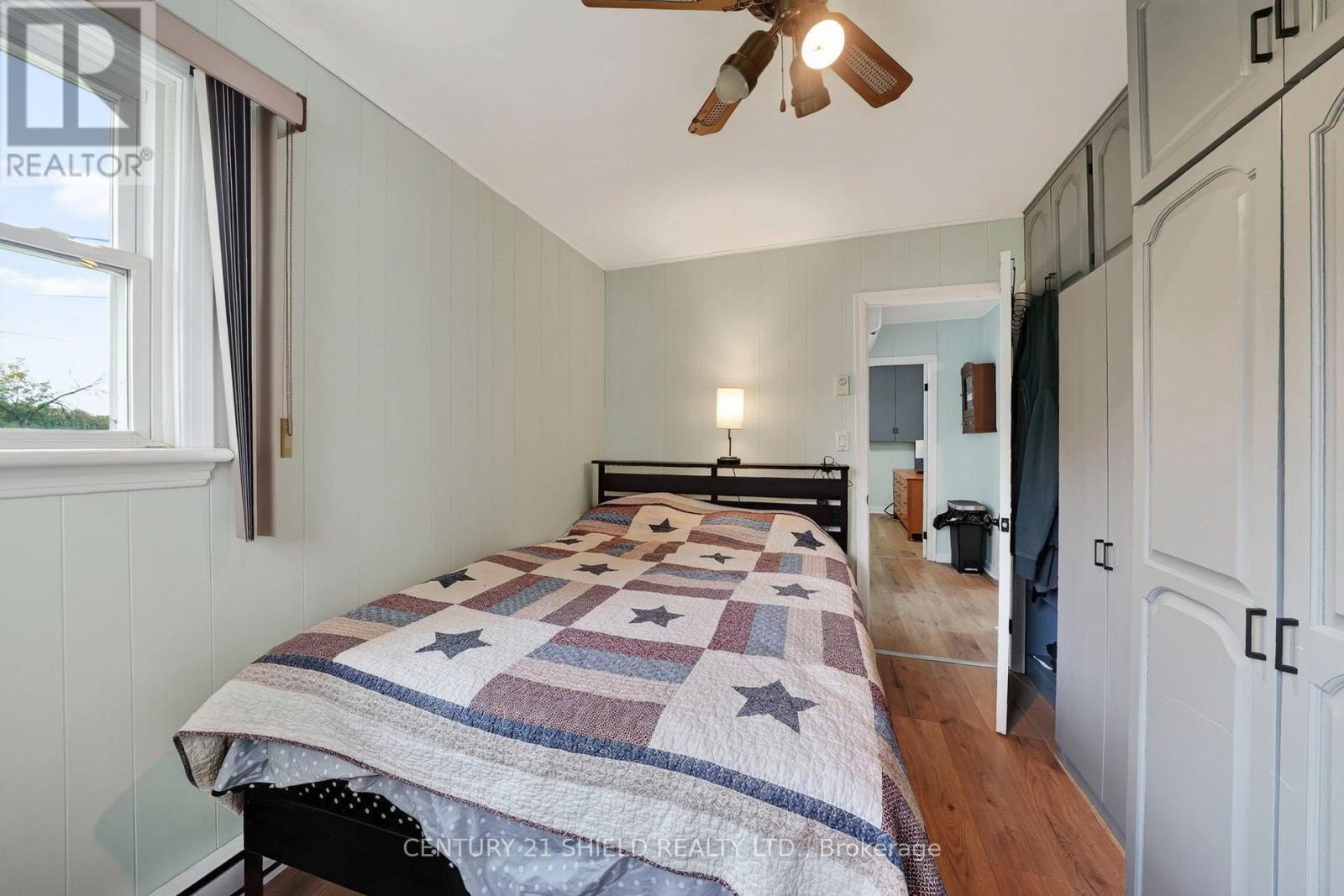 6325 78TH AVENUE - 21