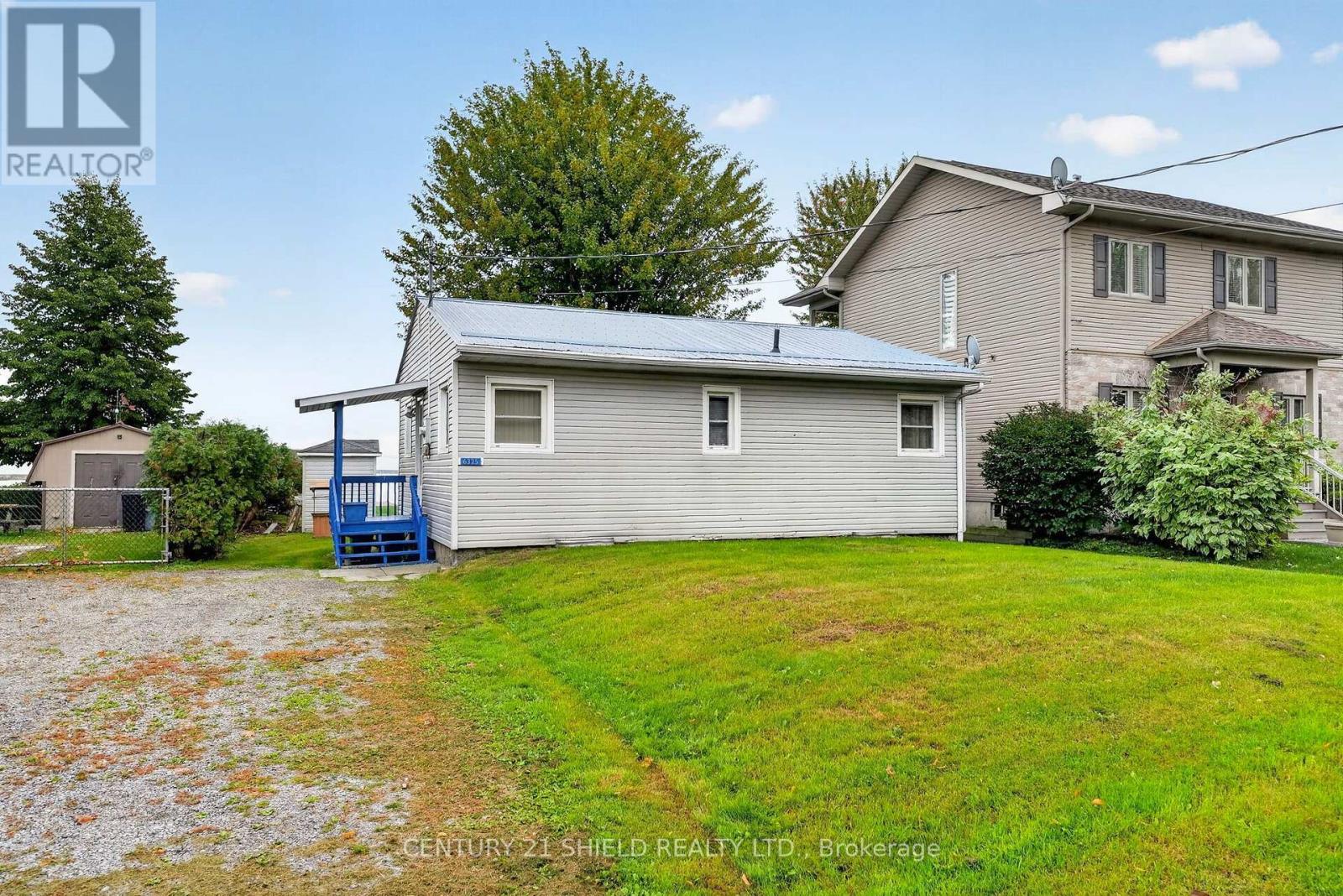 6325 78TH AVENUE - 25