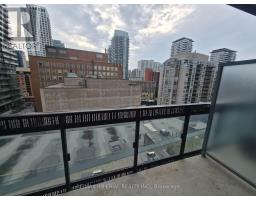 609 - 8 Eglington Avenue E, Toronto, ON M4P0C1 Photo 11