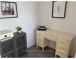 3002 - 185 Roehampton Avenue, Toronto, ON M4P0C6 Photo 12