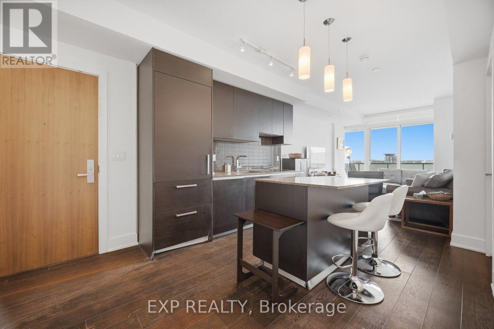 #2505 200 BLOOR STREET W - 11