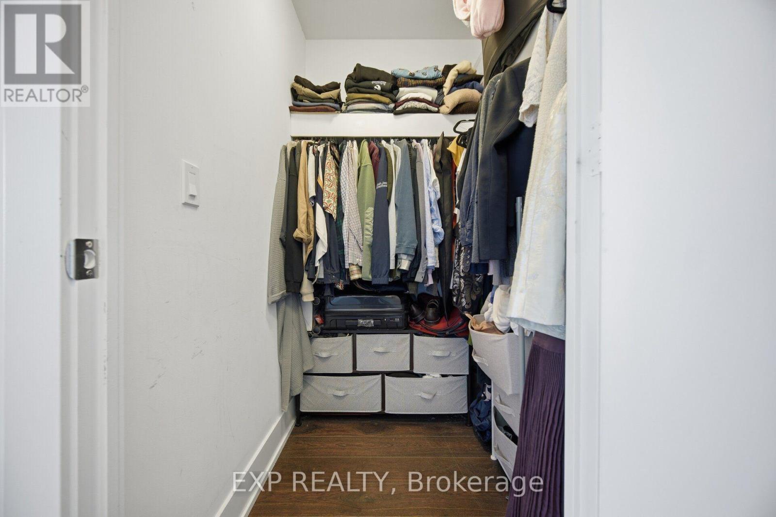 #2505 200 BLOOR STREET W - 20