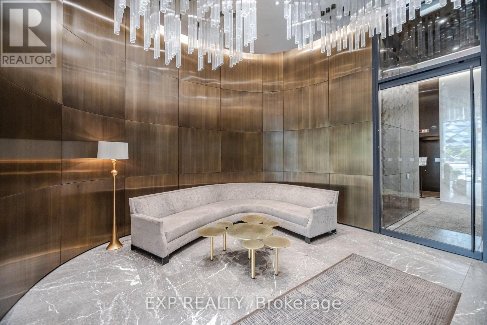 #2505 200 BLOOR STREET W - 3