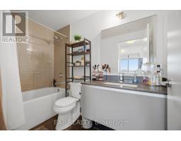 2505 - 200 Bloor Street W, Toronto, ON M5S0B1 Photo 21