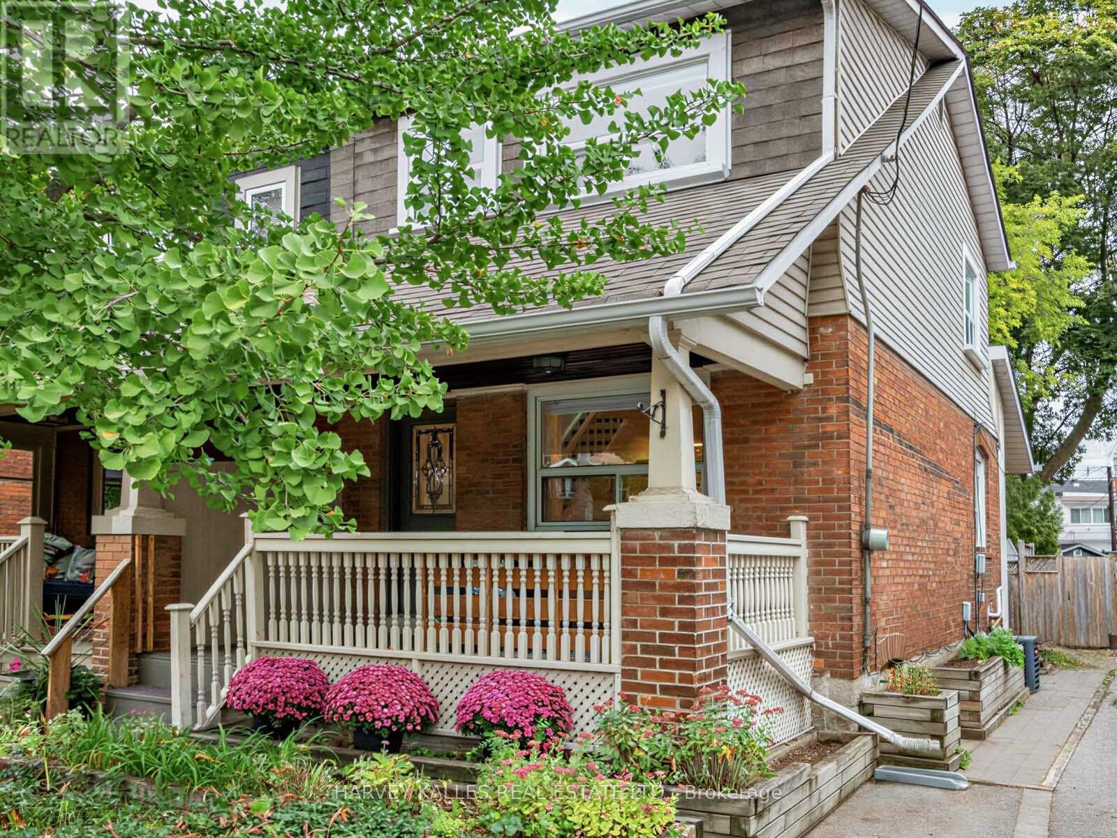 Photo of 4 KENRAE ROAD