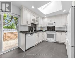4 Kenrae Road, Toronto, ON M4G1Y1 Photo 13