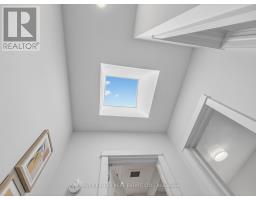 4 Kenrae Road, Toronto, ON M4G1Y1 Photo 23