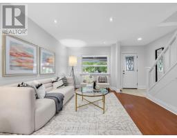 4 Kenrae Road, Toronto, ON M4G1Y1 Photo 7