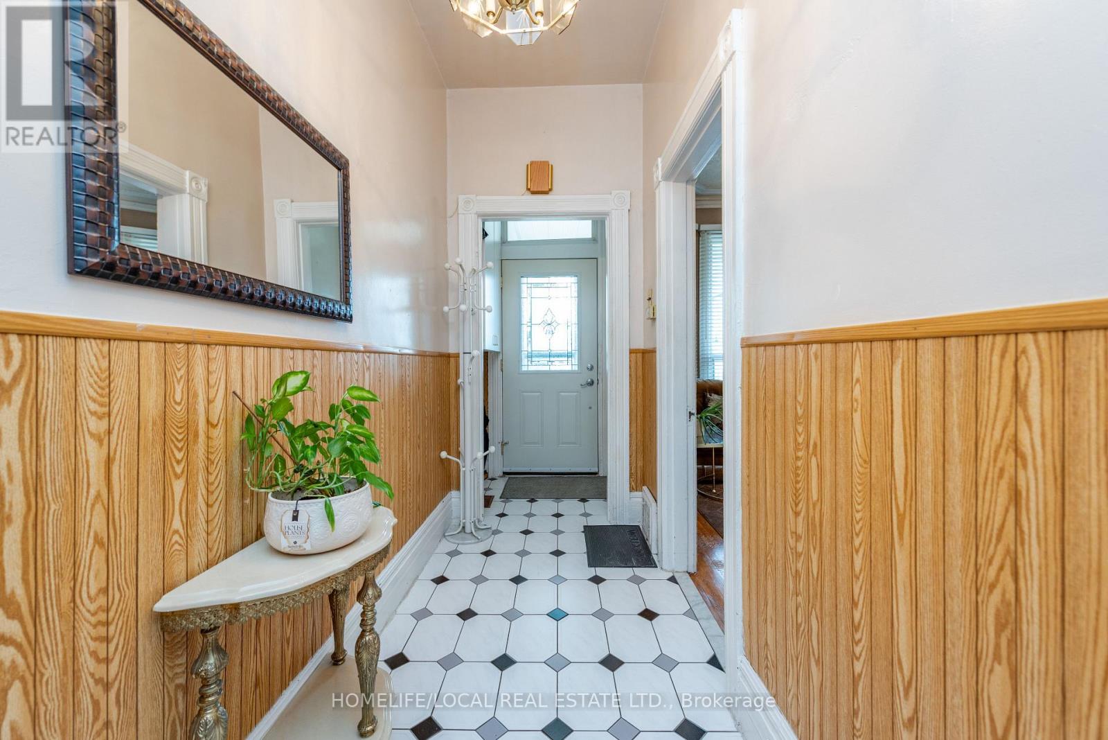 38 GORDON STREET - 21