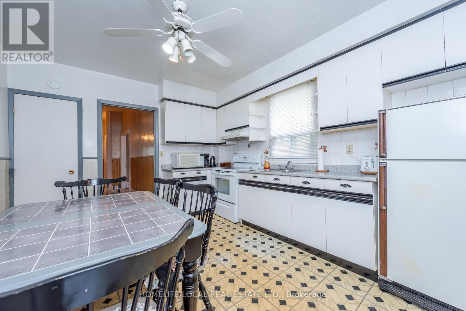 38 GORDON STREET - Image 36