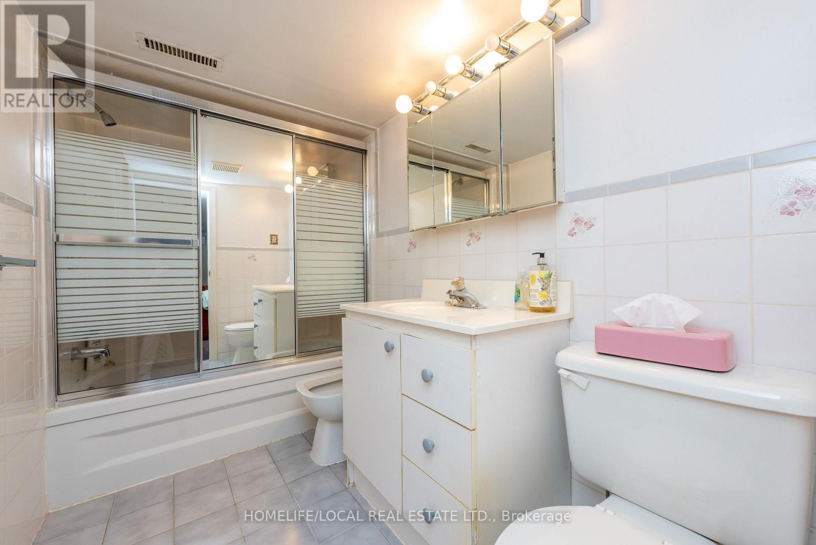 38 GORDON STREET - Image 45