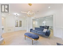Living room - 27 True Davidson Drive, Toronto, ON M4W3X3 Photo 6