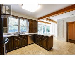 2 Clovestone Road, Toronto, ON M2L1X3 Photo 17