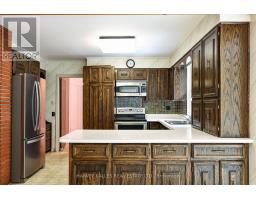 2 Clovestone Road, Toronto, ON M2L1X3 Photo 24