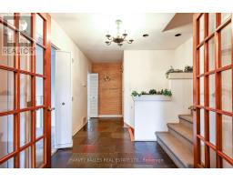 Office - 2 Clovestone Road, Toronto, ON M2L1X3 Photo 8