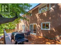 17 Twin Circle Court, Toronto, ON M2R3L3 Photo 24