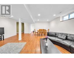 17 Twin Circle Court, Toronto, ON M2R3L3 Photo 29