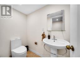17 Twin Circle Court, Toronto, ON M2R3L3 Photo 32