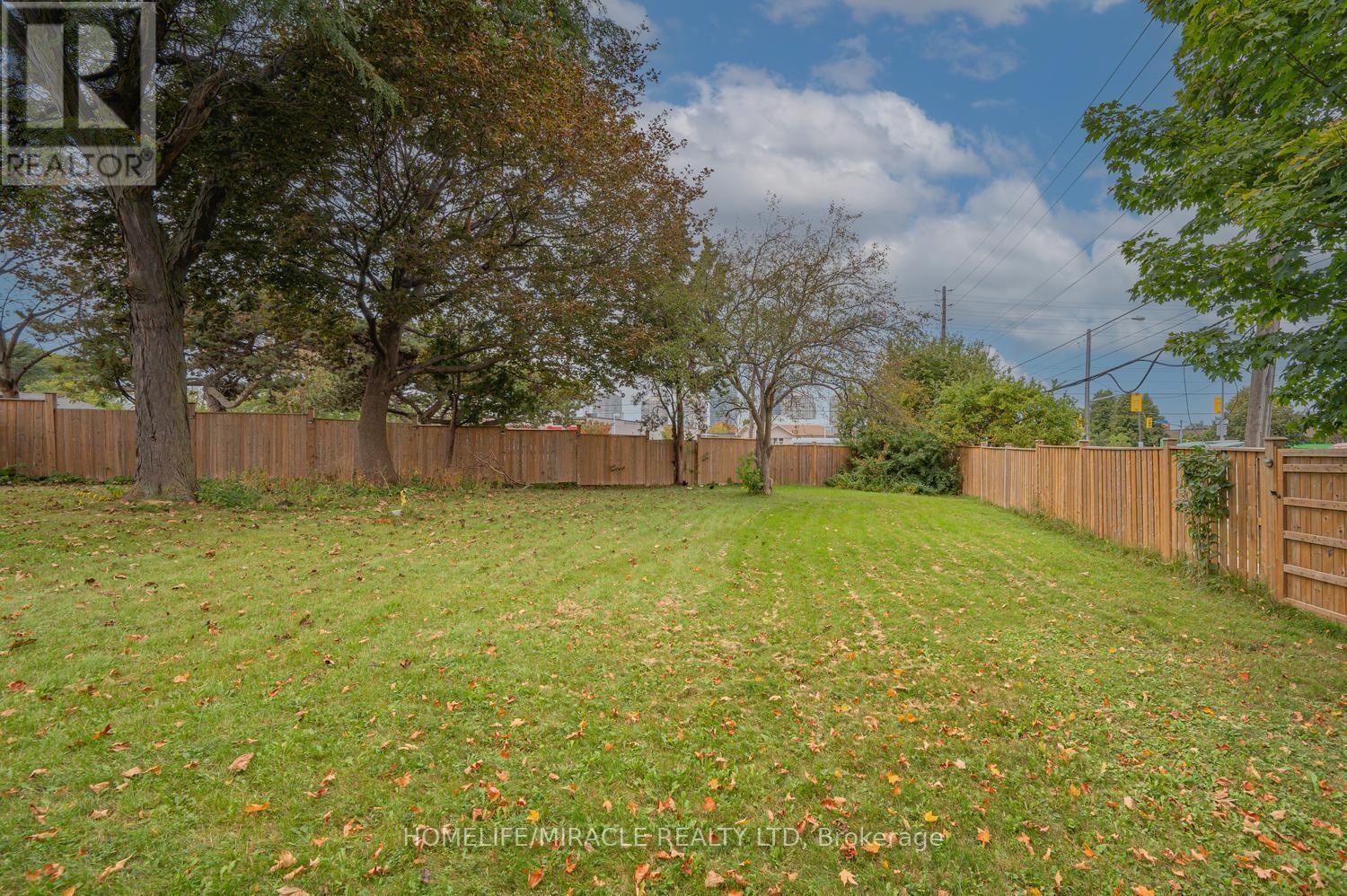 54 SUNDERLAND CRESCENT - 49