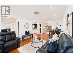 54 Sunderland Crescent, Toronto, ON M1H2V3 Photo 14