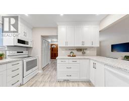 32 Cairnside Crescent, Toronto, ON M2J3M8 Photo 18