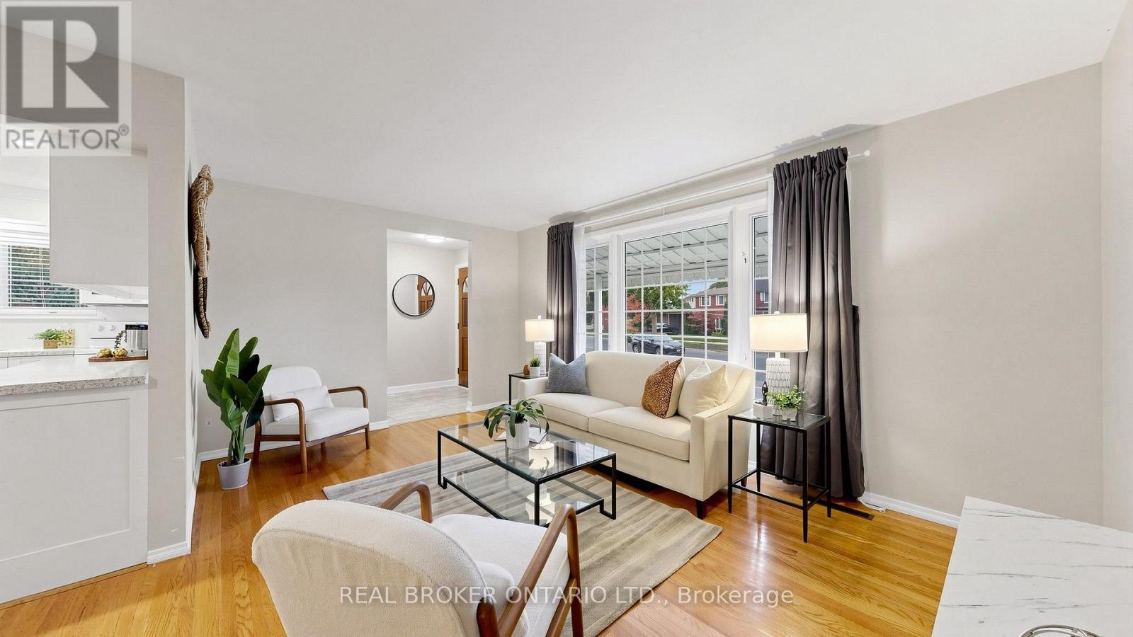 Photo of 32 CAIRNSIDE CRESCENT