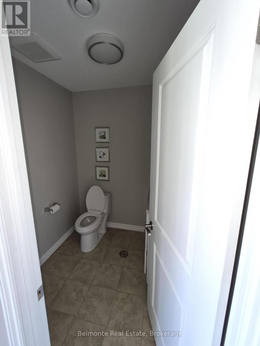 37 - 1621 MCEWEN DRIVE, Whitby (Whitby Industrial) — photo 11