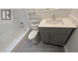 115 - 2 Maison Parc Court, Vaughan, ON L4J9K4 Photo 13
