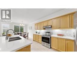 53 Castleglen Boulevard, Markham, ON L6C0A9 Photo 14