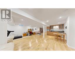 53 Castleglen Boulevard, Markham, ON L6C0A9 Photo 32