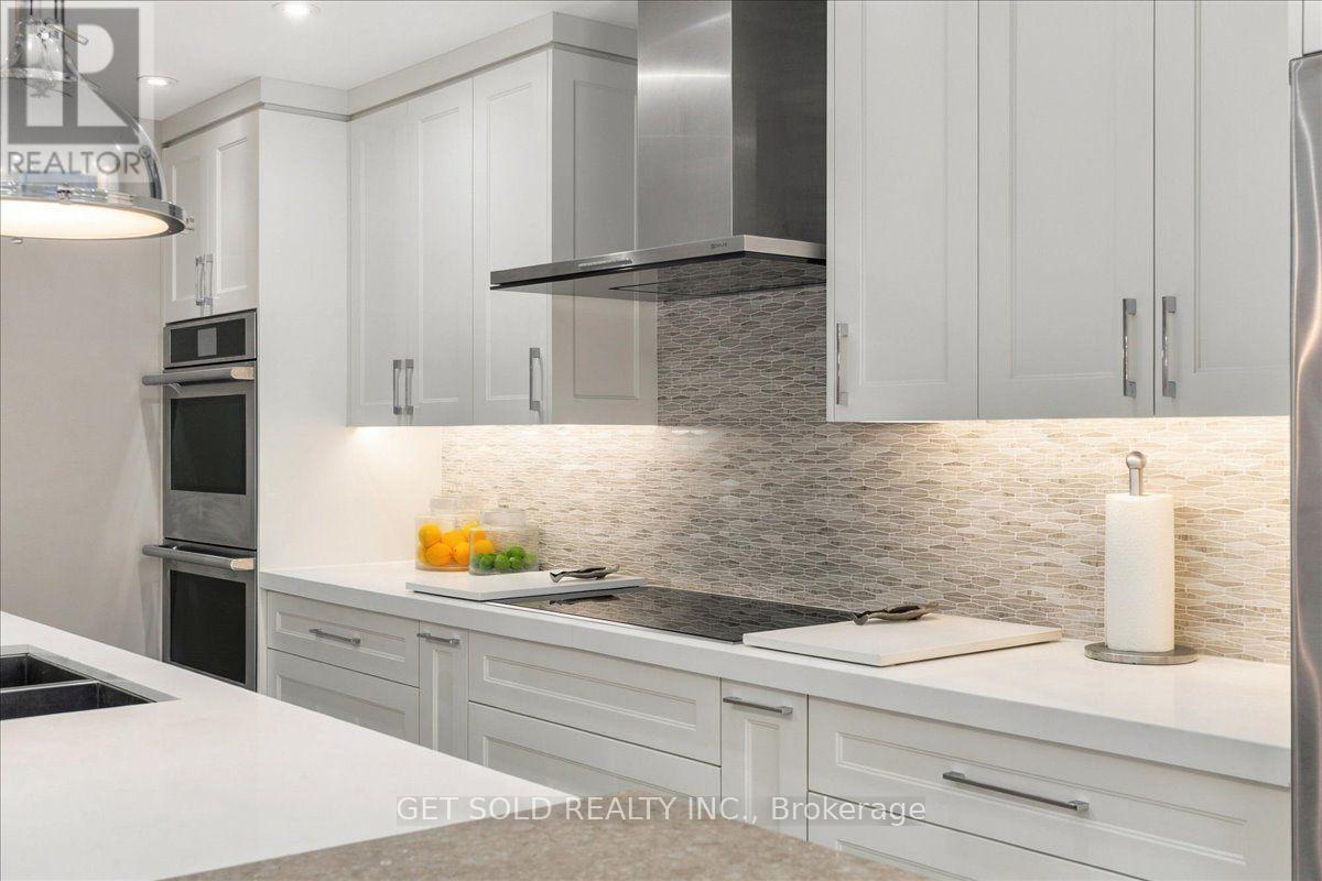 10 COLDWATER COURT - 11