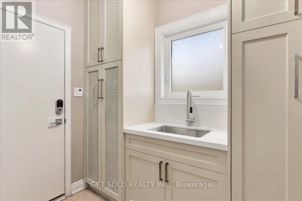10 COLDWATER COURT - 17