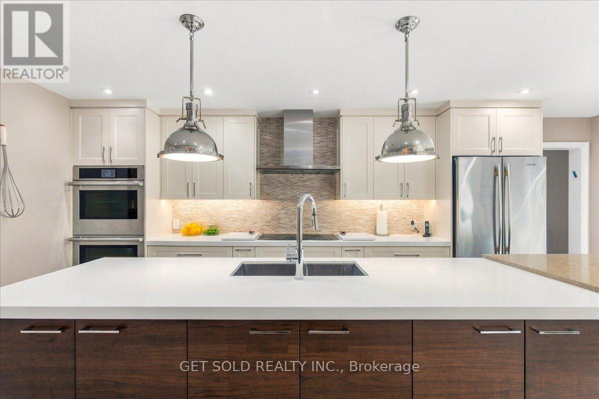 10 COLDWATER COURT - 8