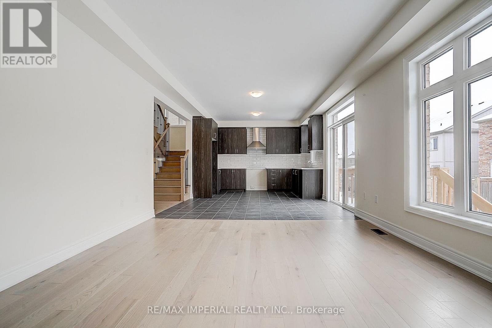 39 BOSTOCK DRIVE - 14