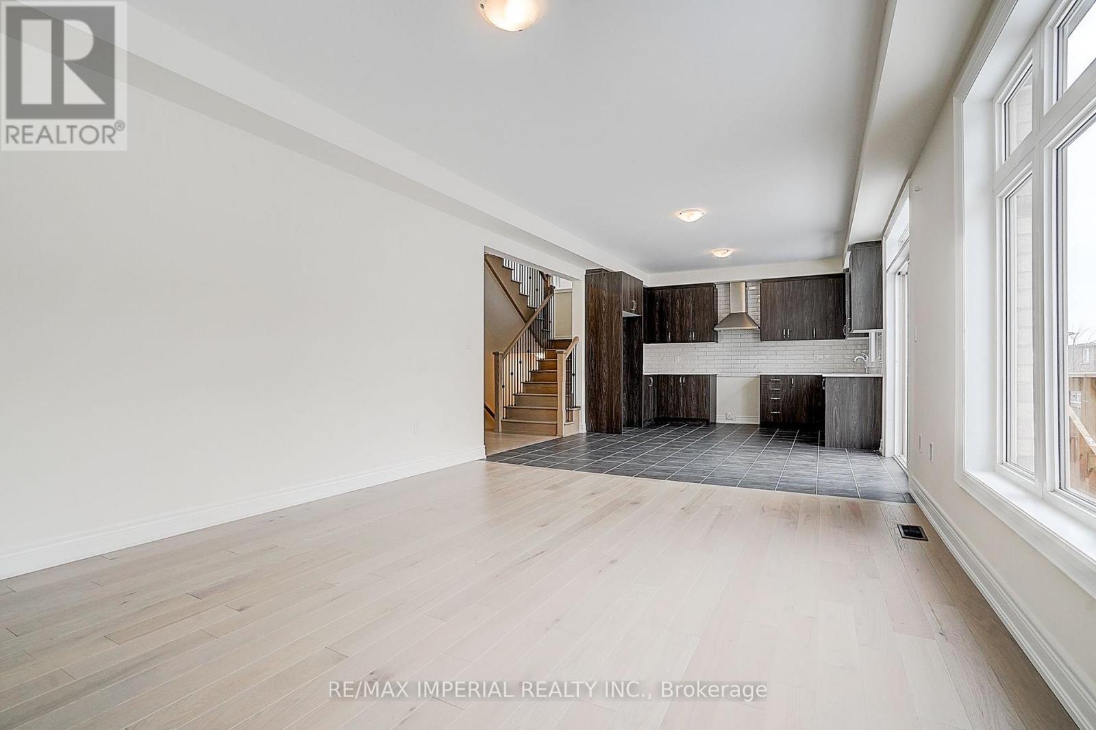 39 BOSTOCK DRIVE - Image 15