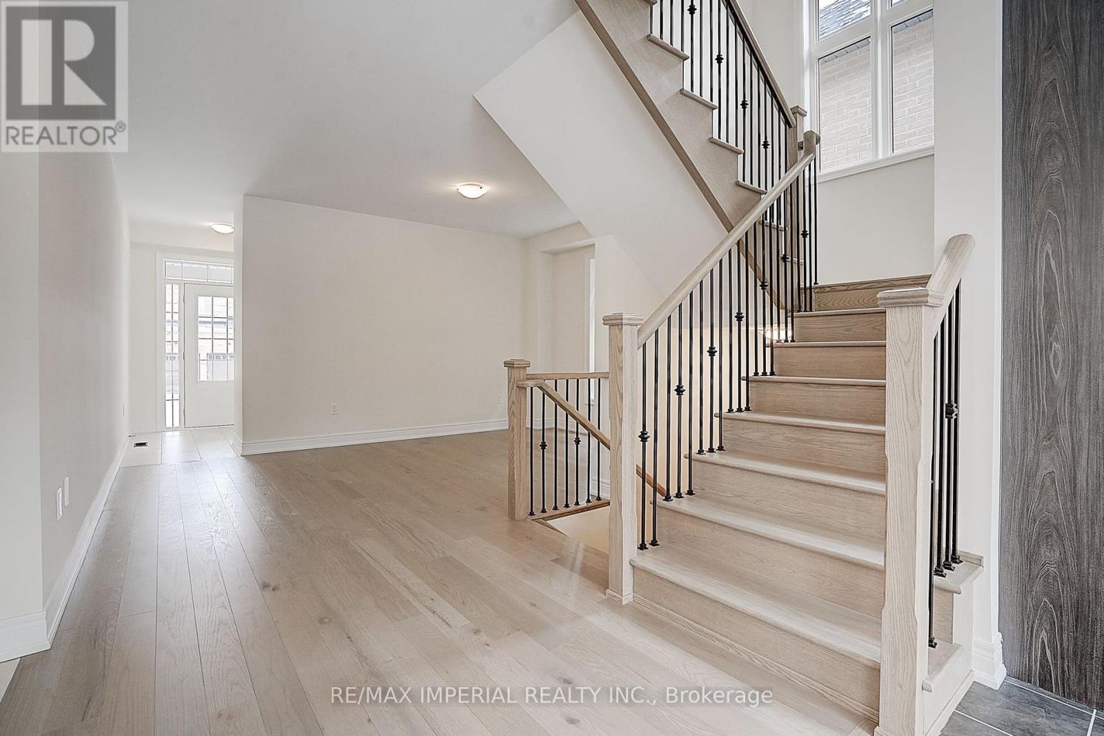 39 BOSTOCK DRIVE - Image 9