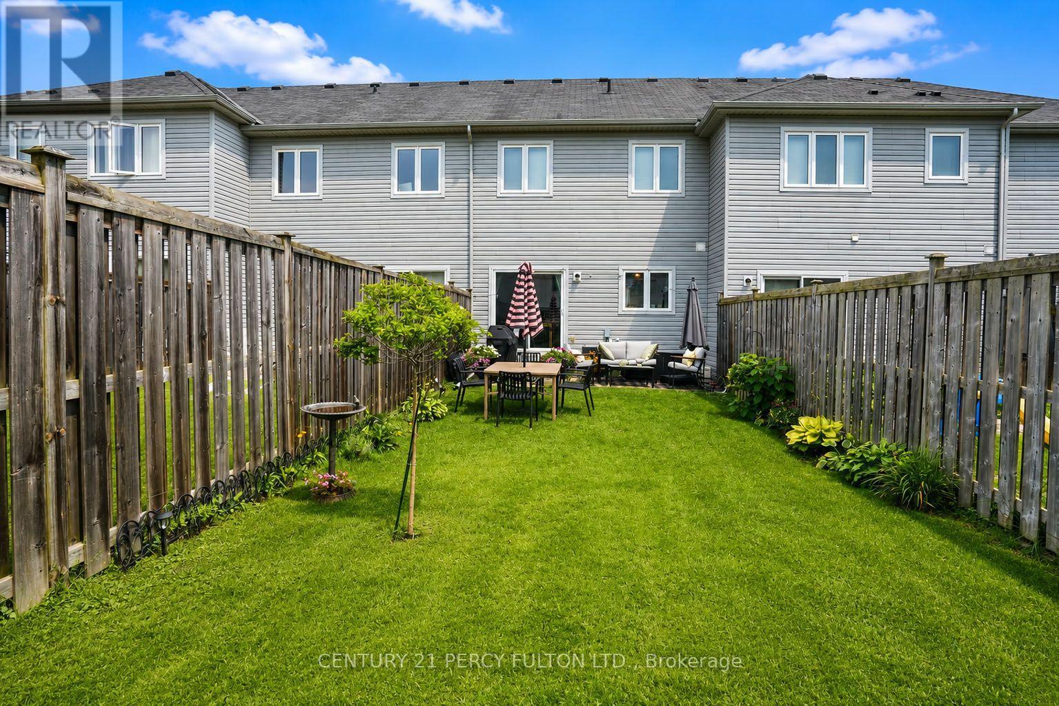19 PEARCEY CRESCENT - 30