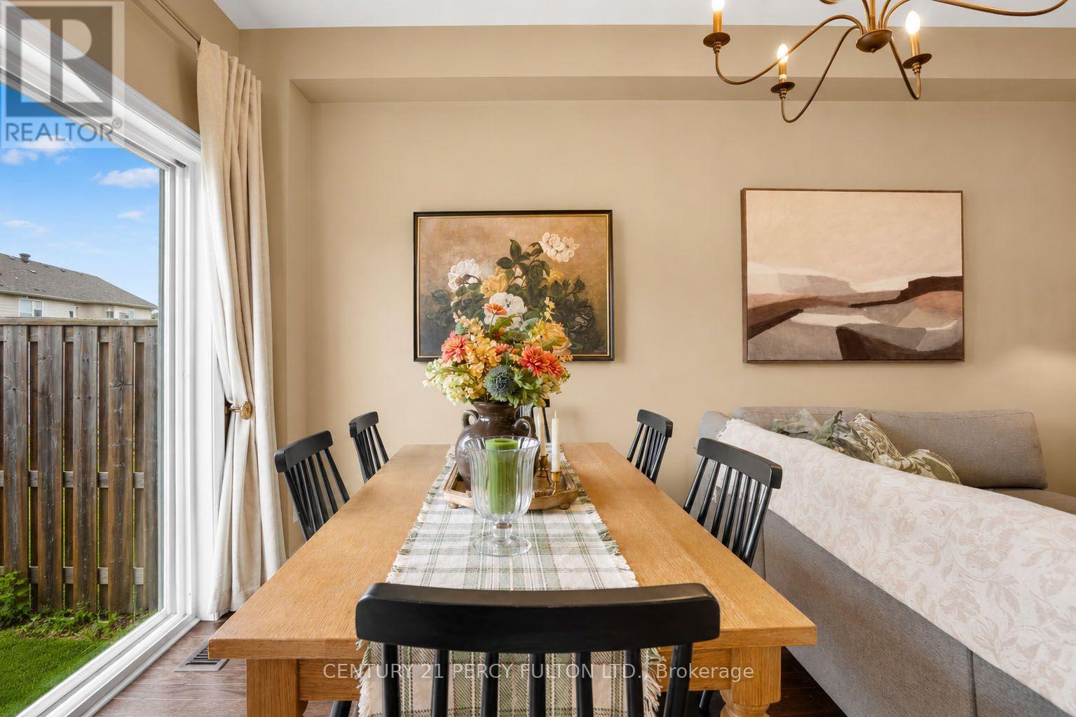 19 PEARCEY CRESCENT - 9