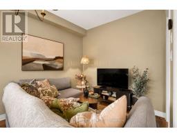19 Pearcey Crescent, Barrie, ON L4N6R8 Photo 12